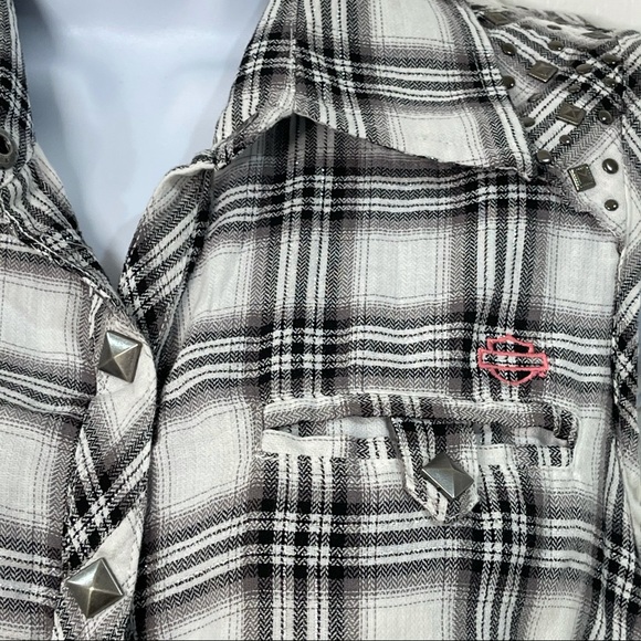 SOLD HARLEY Davidson-women’s blouse NWOT’S Small - Picture 2 of 5